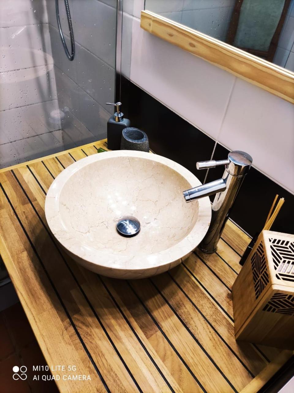 Chaleureux Studio 4 Personnes - Residence Anse Des Rochers - " Les Alizes Du Soir " Tout Equipe Et Citerne D'Eau Сен Франсоа Екстериор снимка